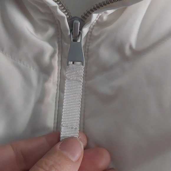 Talbots Cozy Cream Down Puffer vest zip-up New no tags 1X 14-16w - Picture 6 of 8